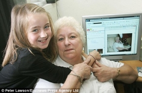 英国10岁女童网上拍卖61岁奶奶