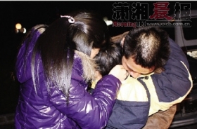 11岁女生上学途中被绑架 湘粤400余警察解救