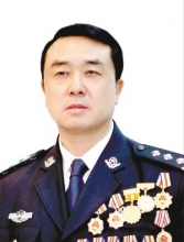 重庆公安局局长因打黑 家人遭黑恶分子威胁