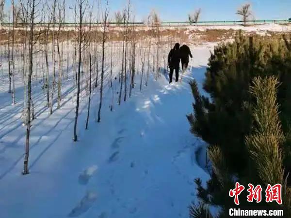 <a href=//nmg.110.com>内蒙古</a>警方65小时踏雪追凶破获杀人案