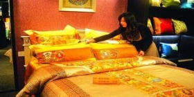 南京一套床上用品售价百万 号称皇家专用