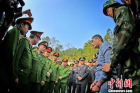中国警方向越南移交“红通大毒枭”
